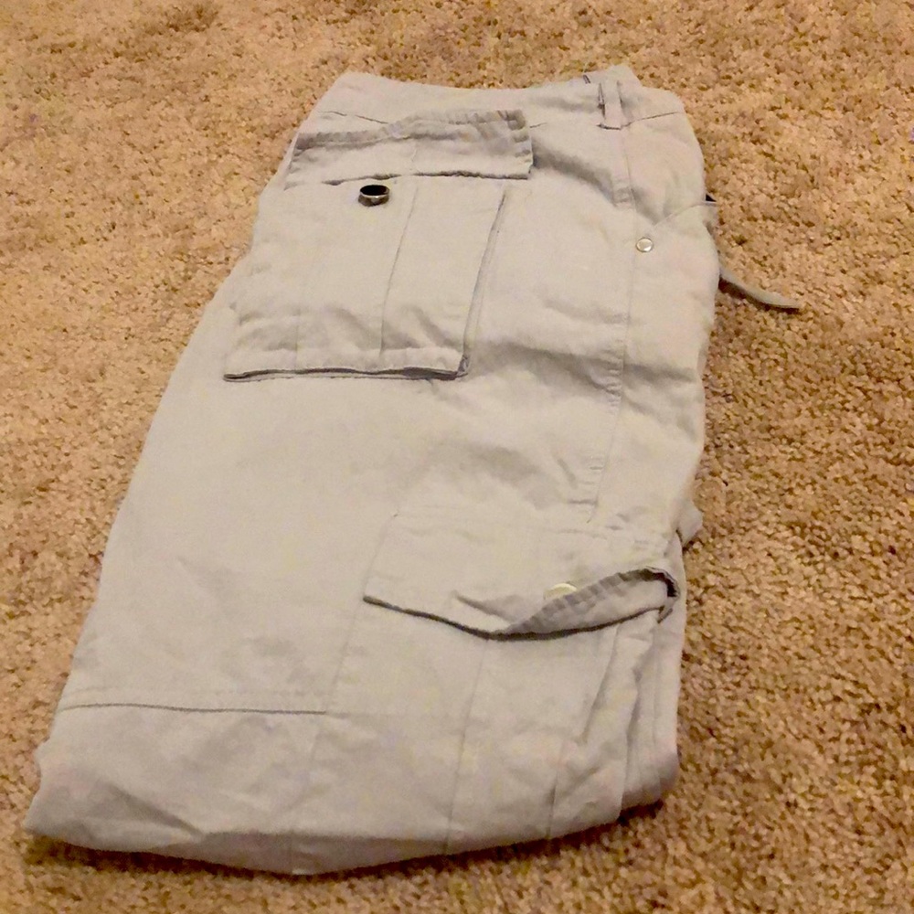 These are a size 12 in women cargo pants grey and from Amazon